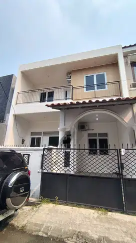 Disewa rumah baru renovasi Pondok kelapa Jakarta Timur