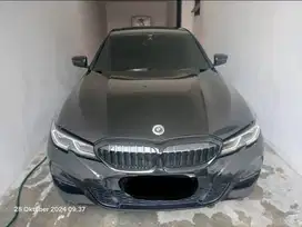 [KM14RB] BMW 330I 2.0 M SPORT A/T 2022
