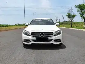 Mercy Mercedes Benz C200 W205 AVT CBU 2014