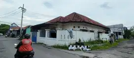 ‼️B.U, BUTUH JUAL CEPAT ‼️STRATEGIS RUMAH HOOK NOL JALAN RAYA KEPUTIH