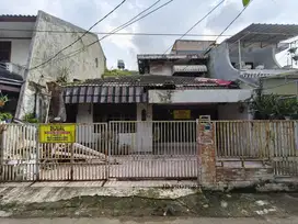 Dijual Cepat - Properti Tebet | Rumah Lama Siap Renov or Bangun Baru