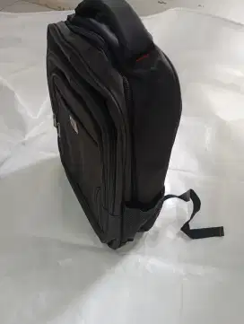 Tas Polo Pria Hitam