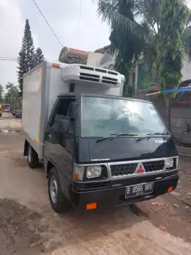Mitsubishi L300 box freezer tahun 2015 pendingin aktif beku minus 16