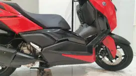Yamaha XMAX Connected 250