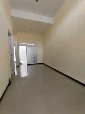 Rumah Nyaman Minimalis Siap Huni di Taman Kopo Indah 5