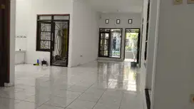 Rumah Bagus Terawat di Taman Kopo Indah 3 Bandung