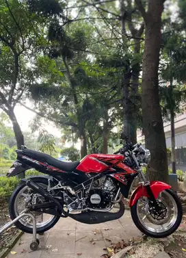 NINJA R DONW SS GANTENG