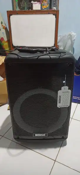 Speker NOISE 12 inc