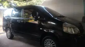 Nissan Serena (2004)