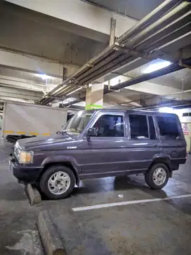 Toyota Kijang 1990 Bensin
