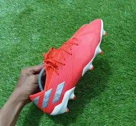 Sepatu bola adidas nemeziz 19 .1 size 44