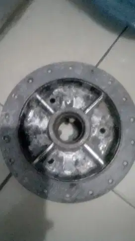 tromol belakang Jupiter MX