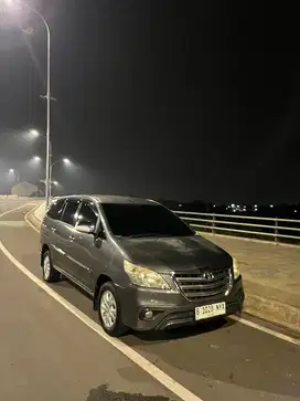 Toyota Kijang Innova 2014 Bensin