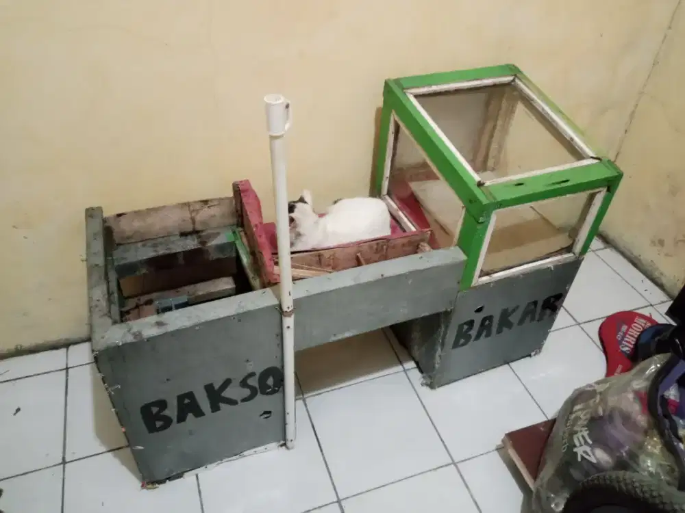 GEROBAK MOTOR LOK. SERANG BANTEN