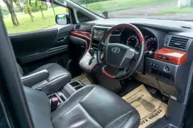 Di jual Vellfire bekas 2009