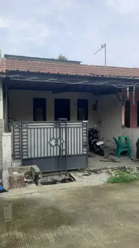 Jual murah rumah di perum taman Kebalen Bekasi