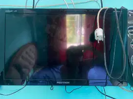 Tv digital polytron ukuran 24 inc