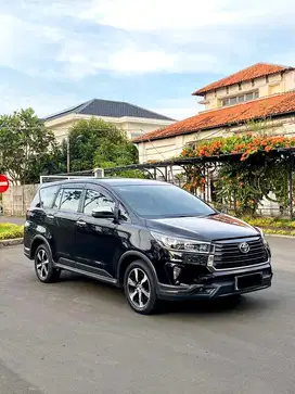 Toyota Innova Venturer 2.4 Matic Diesel 2022