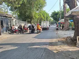 Dijual Rumah Hitung Tanah Pusat Kota Surabaya Dekat Arjuno