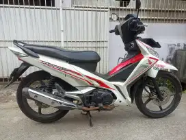 Supra X 125 fi New PUTIH