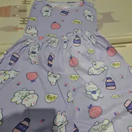Baju setelan celana nya pendek