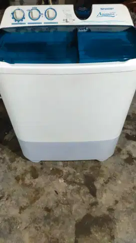 Mesin cuci Sharp kapasitas 8,5kg Normal semua