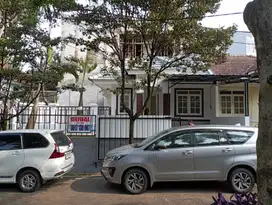 Di jual rumah di Sentul city siap huni