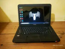 Laptop Toshiba Amd E1