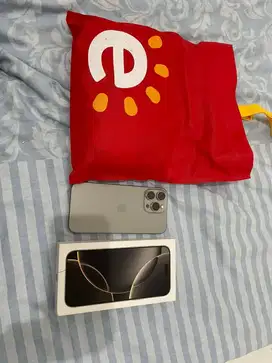 Iphone 16 ProMax 256 GB Natural Titanium