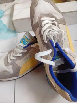 sepatu puma ori