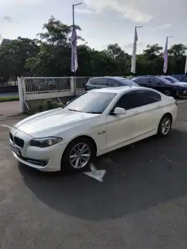 BMW 520i 2013 Bensin