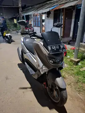 Yamaha nmax tahun 2015