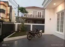 Rumah BARU Konsep EROPA KLASIK JATIWARINGIN WADAS