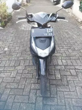 Dijual Honda Beat 2010 pajak hidup terawat pemakai Perempuan