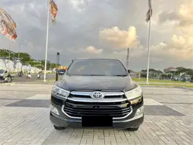 (KM LOW) Toyota Kijang Innova V Bensin A/T Hitam 2019! Sangat Terawat