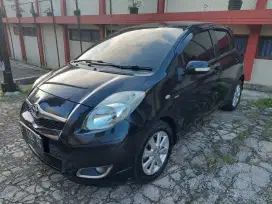 BU Yaris Matic type E 2011 pemilik pertama