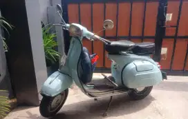 Di jual vespa super74