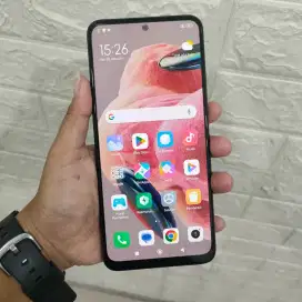 Redmi note 12 8+4/256