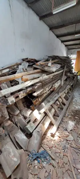Juwal KAYU JATI ex bongkaran rumah kuno