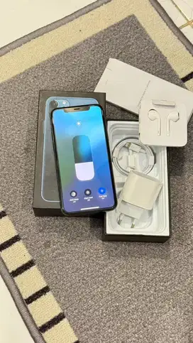 Dijual Iphone 11 Pro 64GB Grey Mulus Lengkap Terdaftar