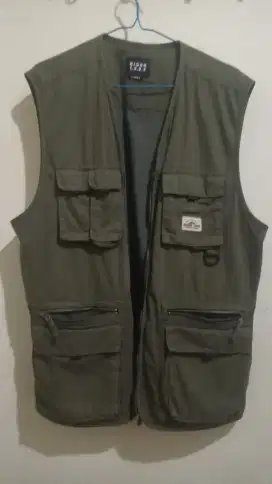 VEST/ROMPI EIGER