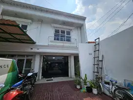 Di Sewakan Ruko 2 Lantai Semi Furnish Ber AC Di Margahayu Bekasi
