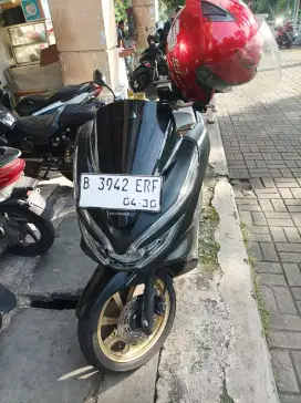 Pcx 150 abs hitam