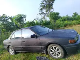 Dijual segera Mazda 323