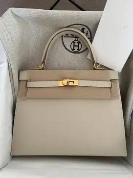 H*rm*s tas putih gold