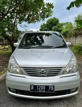 Nissan Serena HWS 2.0 Tahun 2010