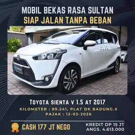 DP 15 JT!! Sienta V 1.5 AT 2017 Plat DK