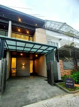 langsung dibeli yuk rumahnya sisa 1 unit saja rumah baru kupang