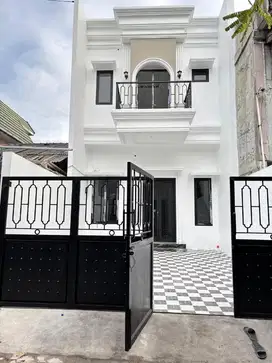 Rumah mewah Ciledug dekat Jakbar dan Jaksel