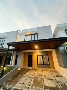 DISEWAKAN RUMAH 2lt DI GARDENIA PARK CLUSTER (Tahunan)